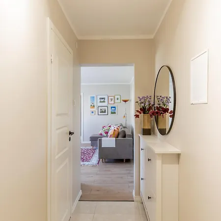 Kreutzwaldi 17 아파트 브루