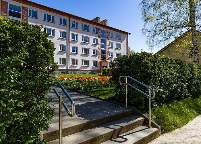 Apartament Kreutzwaldi 17 *